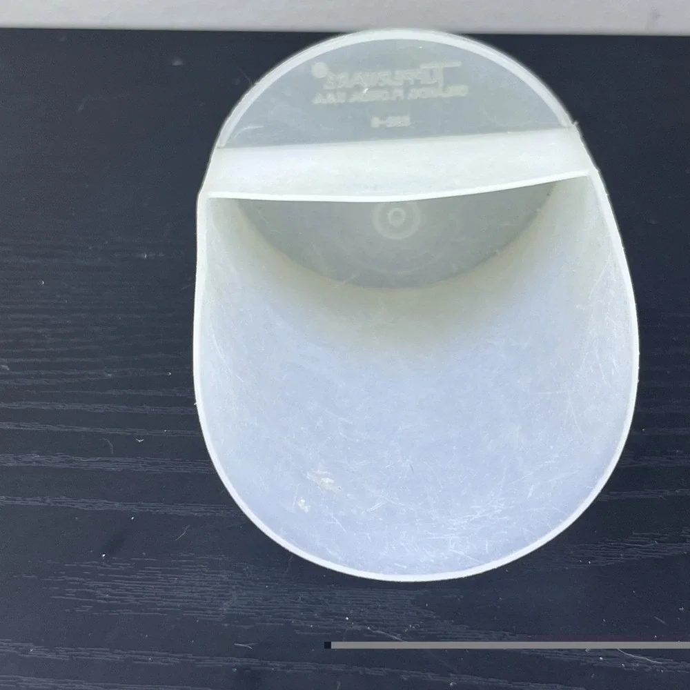 Vintage Tupperware #292-16 White Clear Rocker Hand Scoop Kitchen UtensilVintage